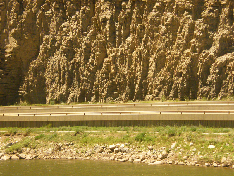 Interstate 70, cost Colorado $40million per mile to build here