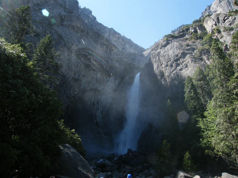 Lower Yosemite falls4