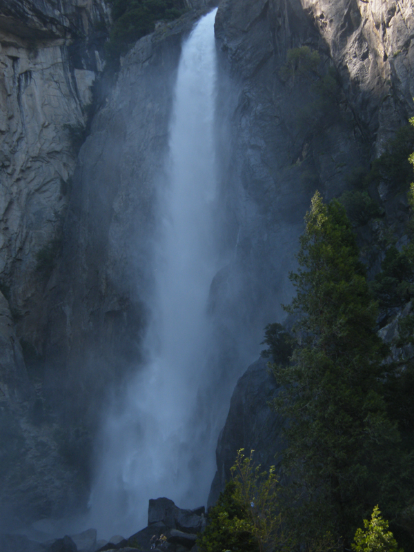Lower Yosemite falls6