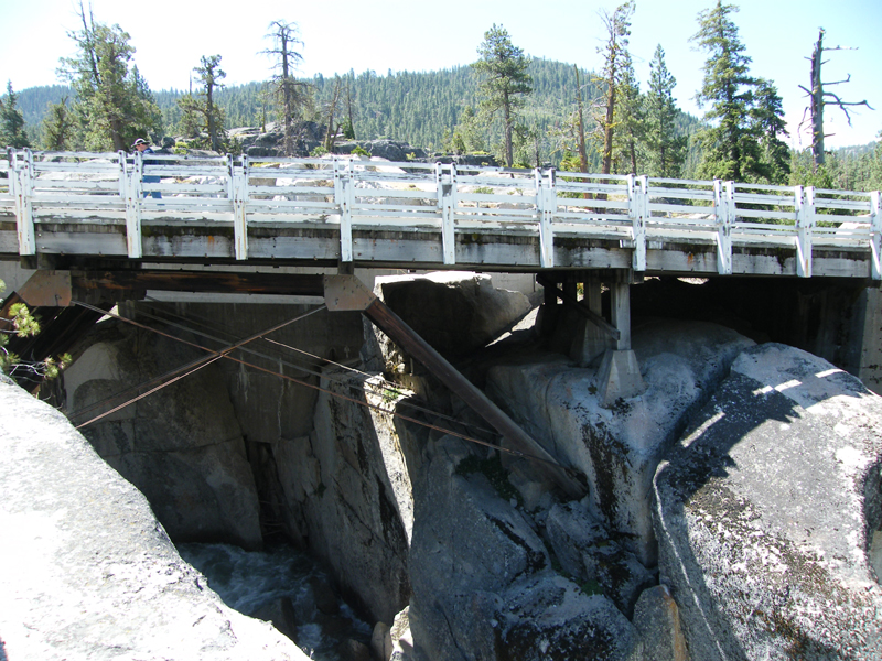 Stanislaus River, Old Dardanelle bridge